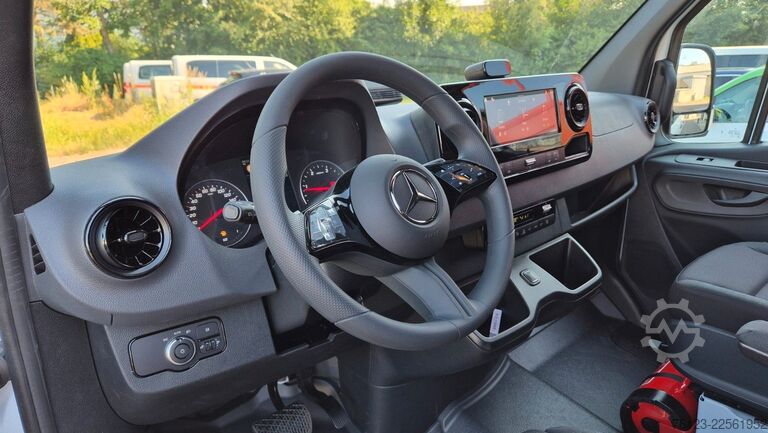 Microbuz MERCEDES-BENZ Sprinter Lord Light 22 Sitzer  Aktionspreis
