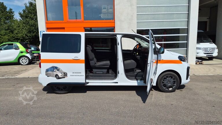 Microbuz Citroën SpaceTourer Opel Zafira Plus M 9 Sitzer