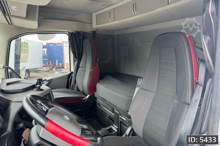 Shasi me kabinën e shoferit Volvo FH 540 Globetrotter, Euro 6, / 8x4 / ADR / Stee...