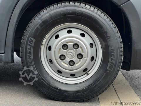 Húsbíll Pössl D-Line Roadcruiser XL