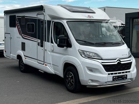 Húsbíll Bürstner Nexxo Van T 700