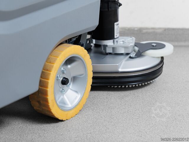 Hako Scrubmaster B70 CL UUTE AKUDEGA Hako Scrubmaster B70 CL TB650 -2020y - 1074h