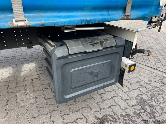 Åpen semitrailer med presenning SCHMITZ CARGOBULL 13,65m Pritsche / Edschaverdeck /Chassi verzinkt
