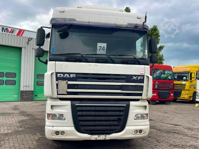 Standart-SZM DAF XF 105.460 bj 2015!  MANUAL gearbox, EURO 5, FRIGO