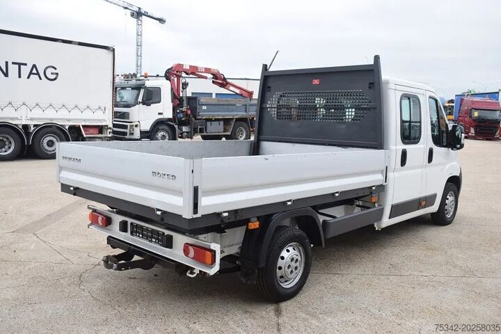 Platós kisteherautó dupla fülke Peugeot Boxer 2.2 L -130 pk -