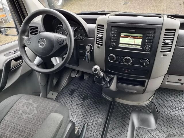 Furgoneta con caja Mercedes-Benz Sprinter 314 CDI L2H2/ AC/ Navi/ Camera/ Euro 6