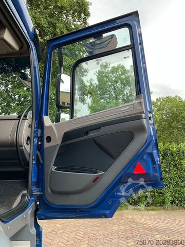স্ট্যান্ডার্ড SZM DAF CF 430 FTG EURO 6