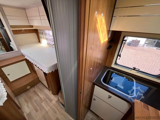 Camper semi-terintegrasi RIMOR Katamarano 95 Plus - Hub/Einzelbetten - Klima -