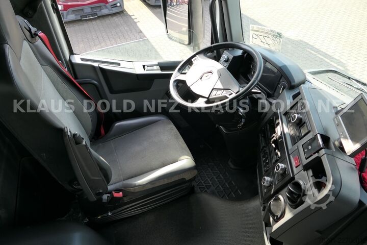 Driezijdige kipper RENAULT C 520 8x4 Kipper Retarder Kamera Euro 6