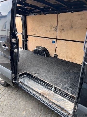 Kastenwagen VOLKSWAGEN Crafter Kasten 35 mittel L2H1