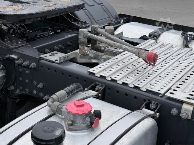 Tractor estándar VOLVO FH500 Turbo-Compound, Kipphydraulik