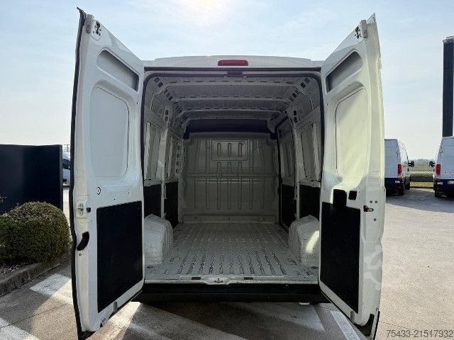 Panelvan Citroen JUMPER 33 L2H2 140