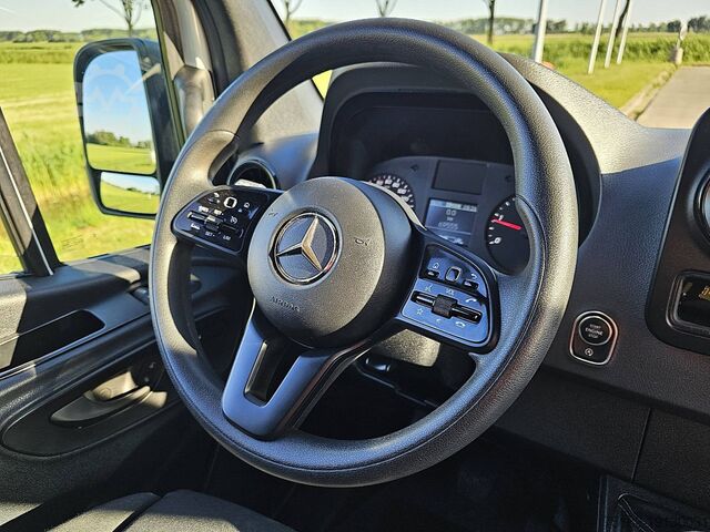 Karavan z visoko streho MERCEDES-BENZ SPRINTER 317 L2H2 Navi RWD!