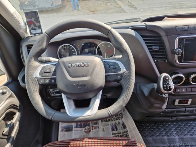 Minibus IVECO Daily C35 M1 9 Sitzer sauberes Fahrzeug