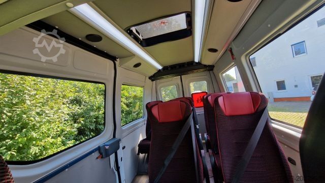 Minibus IVECO Daily C35 M1 9 Sitzer sauberes Fahrzeug