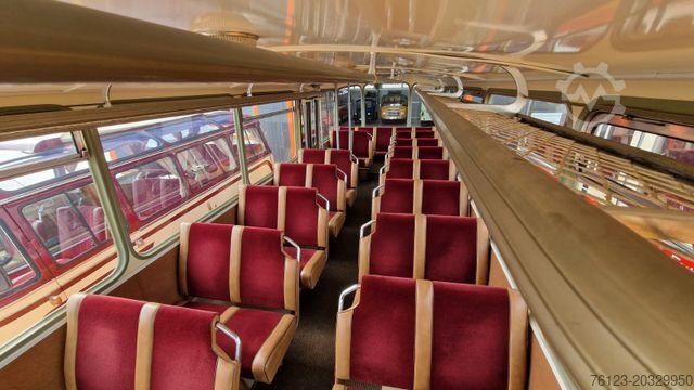 Bus pariwisata VOLVO Paket 1 x Saurer L4C + Volvo  B 10