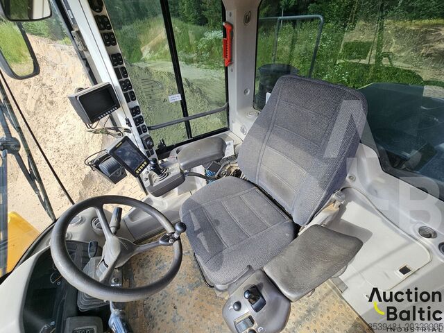 Колісний навантажувач Volvo L 180 G