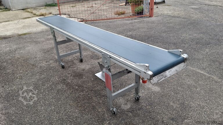 Băng chuyền 3 m WITTMANN FP66U 3000x400