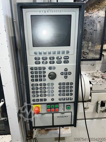 Mesin cetak injeksi DEMAG D 800 NCIII 