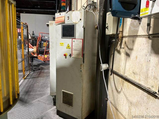 2011 Stäubli P 100 9TAB-3POS BTI30 robot frezujący Stäubli P 100 9TAB-3POS BTI30