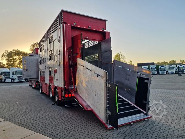 Szarvasmarha-szállítás Volvo FH 13.500 XL 6x2 - Pezzaioli livestock 3 deck +...