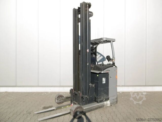 Stivuitor cu catarg retractabil STILL FM-X 17
