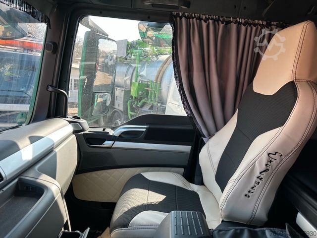 Auto-dizalica montirana na kamionu MAN TGS 26.400 Montagekran 33m +Flyjib + Seilwinde