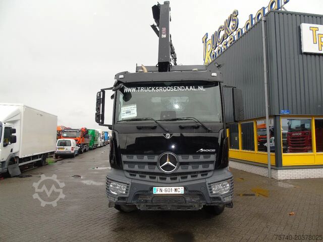 Autogru Mercedes-Benz Arocs 2643 + HIAB + 3 SIDE TIPPER