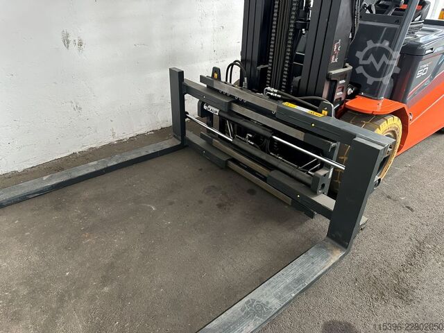 Elektrisk 4 -hjulet gaffeltruck Toyota 8FBMT50 - TRIPLEX 6,5 m - NEUGERÄT !!!