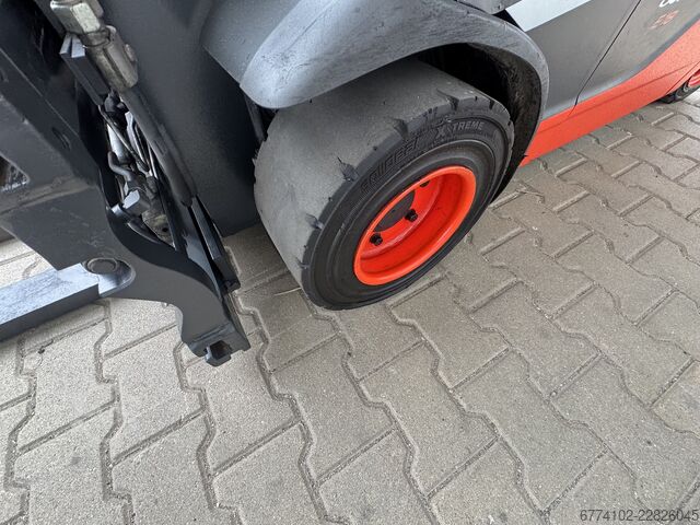 Électrique – 4 roues Linde E18PH  + Ladegerät NEU 48120 --EK