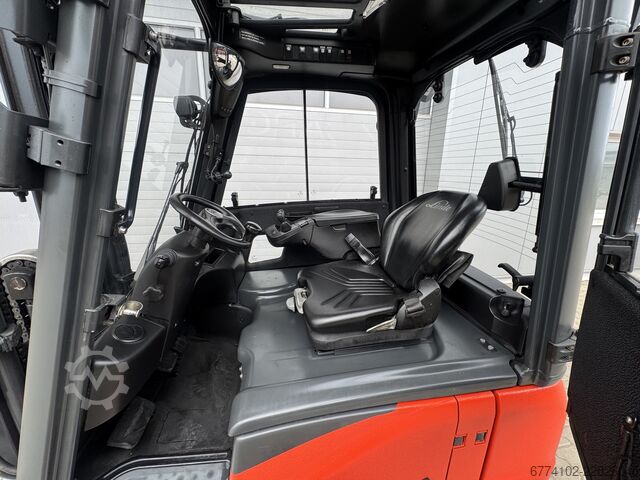 Électrique – 4 roues Linde E18PH  + Ladegerät NEU 48120 --EK