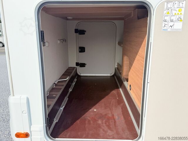 Teilintegriertes Wohnmobil WEINSBERG CaraSuite 700 ME Einzelbetten-Hubbett-Automatik