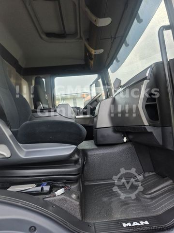 Jeřáb na nákladním automobilu MAN TGS / NUR149km / 31m Palfinger Kran PK 34002+Jib