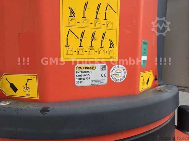 Valníkový nákladní automobil s plachtou MAN TGS / NUR149km / 31m Palfinger Kran PK 34002+Jib