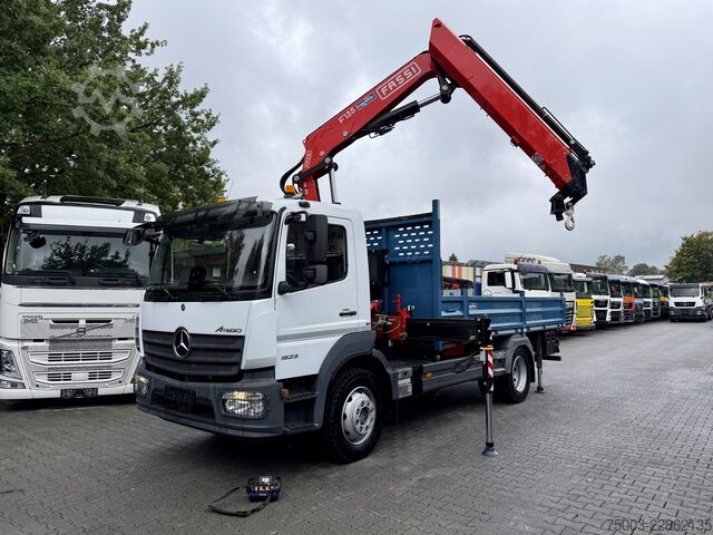 Truck mounted crane Mercedes-Benz Atego 1623 4X2 Kran Fassi F135