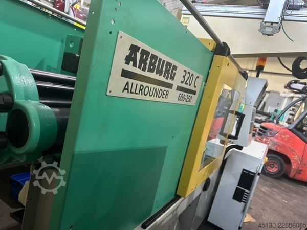 Injection molding machine Arburg 320C 600-250