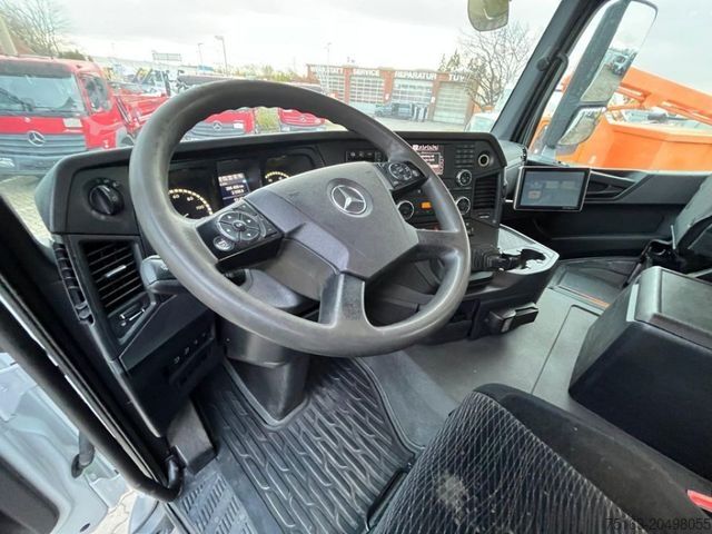 三向自卸卡车 MERCEDES-BENZ Arocs 2543 L 3-Achs Kipper Kran Hiab 211 5xhydr.