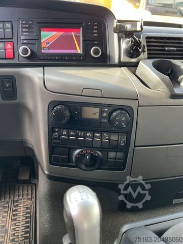 Kipper LKW MAN TG-S 18.360 4x4 BL 2-Achs Allradkipper Kran Funk