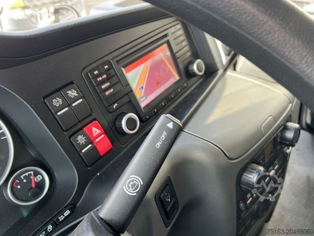 Kipper LKW MAN TG-S 18.360 4x4 BL 2-Achs Allradkipper Kran Funk