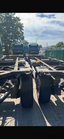 Udskiftelig karrosseritrailer KRONE 27CF2 Achsen 3 auf Wunsch Brücke