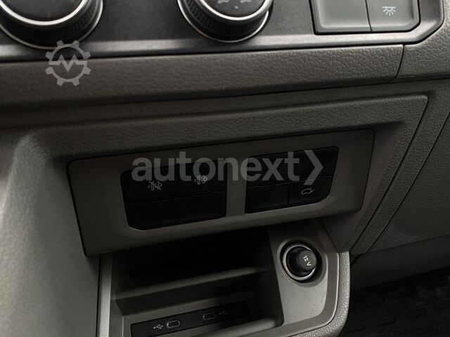 Furgons ar kasti VW Crafter 35 Automatik *Ladebordwand* Top Zustand!