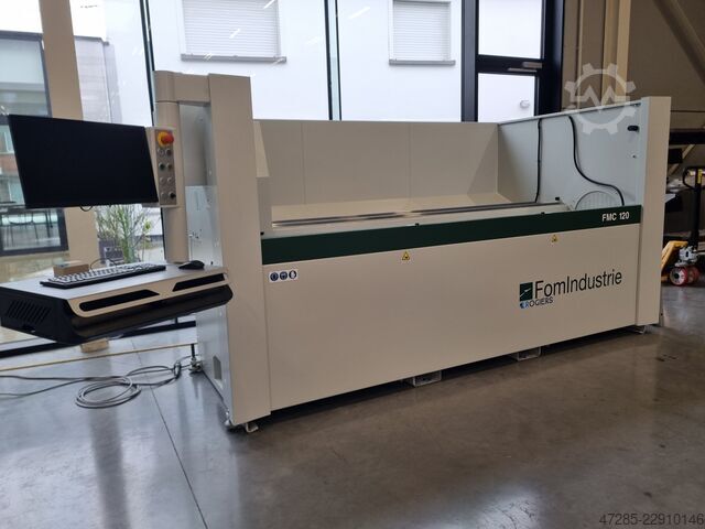 অ্যালু-ফ্রেম প্রোফাইলের জন্য CNC কেন্দ্র Fom Industrie FMC 120