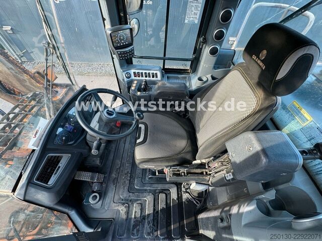 Cargadora de ruedas HYUNDAI HL 970 XT  Radlader Klima Zentralschmieranlage