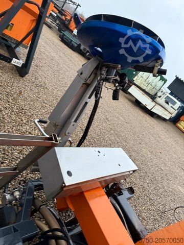 Camion scarrabile SCHMIDT Edelstahl Salzstreuer S80-42 8 cbm Winterdienst