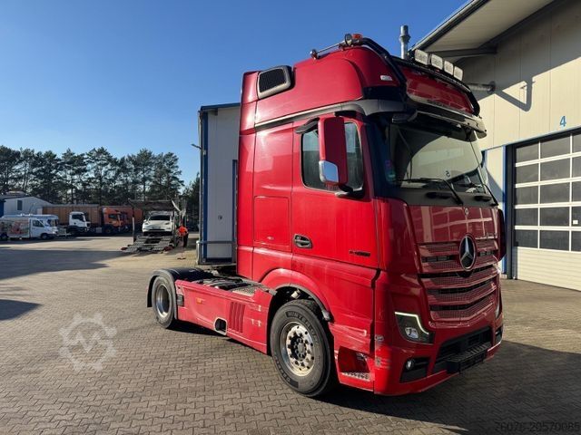 Štandardný ťahač MERCEDES-BENZ MB 1863 LS Gigaspace Solostar Nebenantrieb