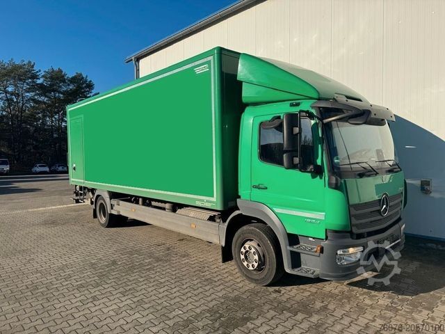 Kastes kravas automašīna MERCEDES-BENZ Atego 1524 L 7.2 m Koffer LBW2t Seitentür Kamera