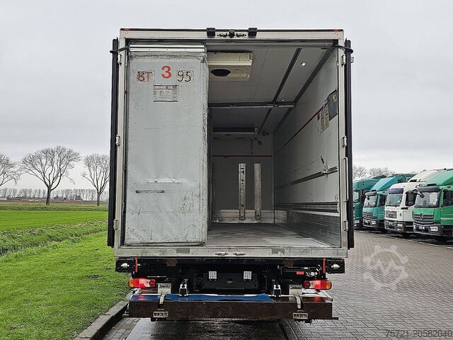 Transportasi berpendingin/beku IVECO 140E28 EUROCARGO ATP