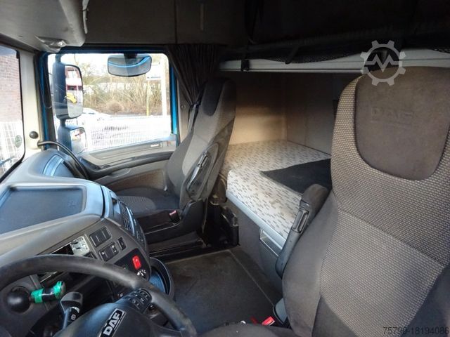 标准牵引车头 DAF XF 440 + Kipphydraulik