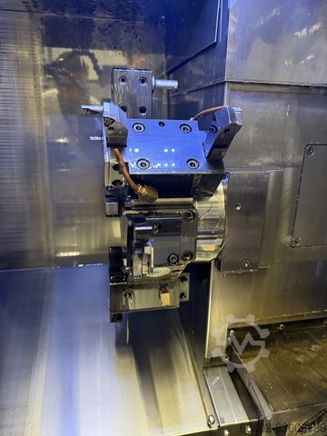 Centro de torneado y fresado CNC Miyano BNA-42MSY