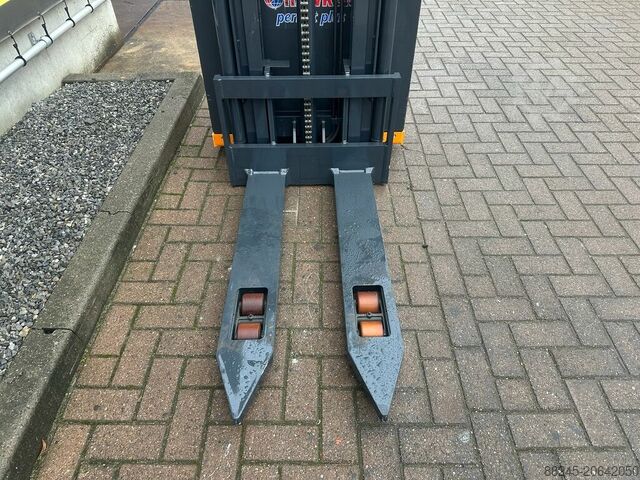 VS-22523 Elektrisch triplex sta stapelaar 6300mm Refurbished STILL SV 16